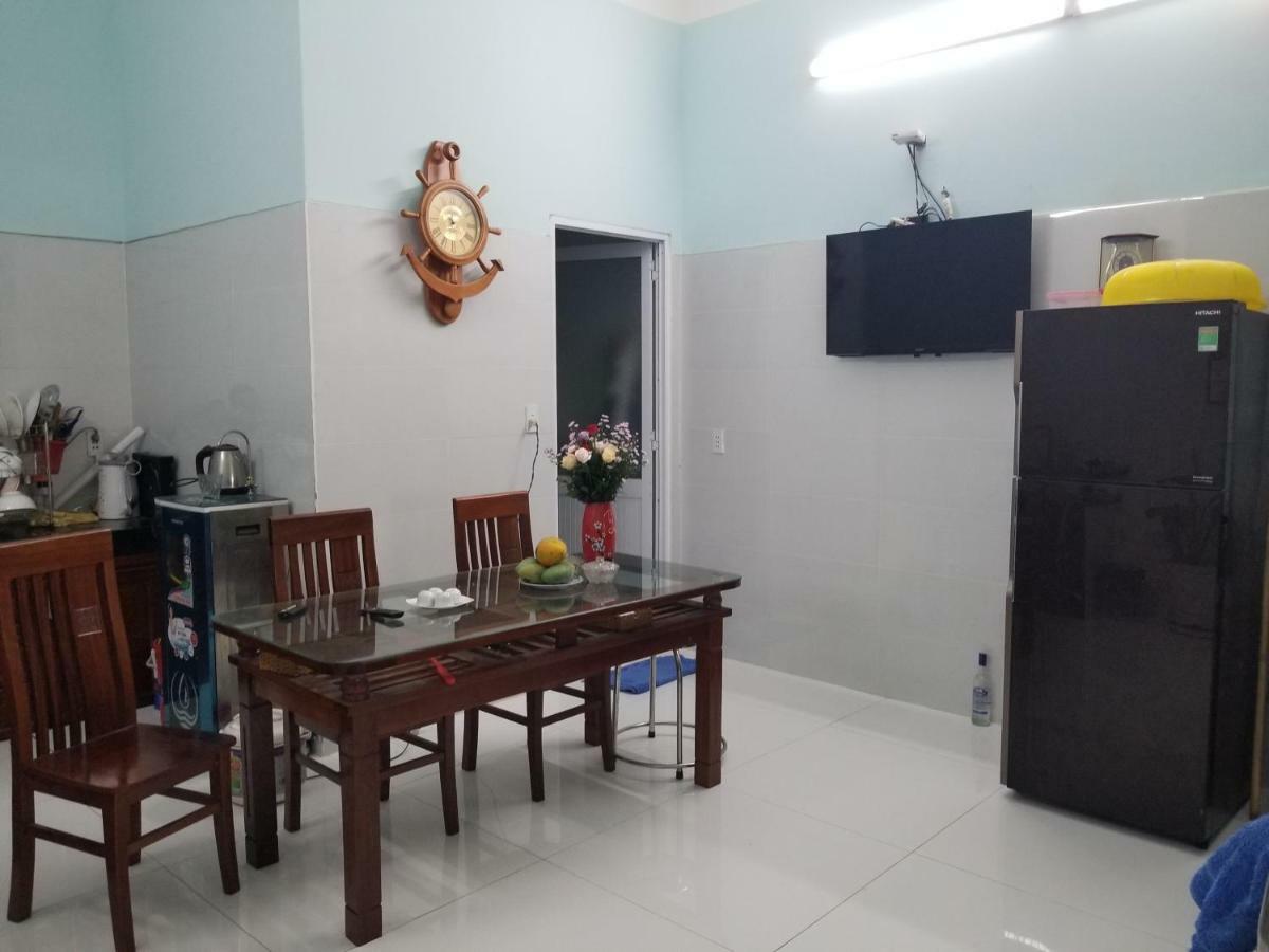 Ferienwohnung Haus (340 m²), 7 Schlafzimmer und 7 eigene Badezimmer in Nguyen An Ninh Vũng Tàu Exterior foto